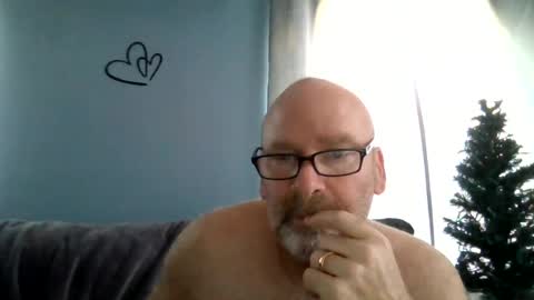 friendly-guy online show from July 2, 12:17 pm