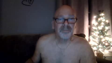 friendly-guy online show from August 3, 2:40 am