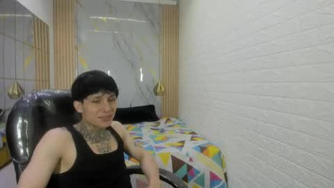 cry_thereal online show from August 11, 2:02 am
