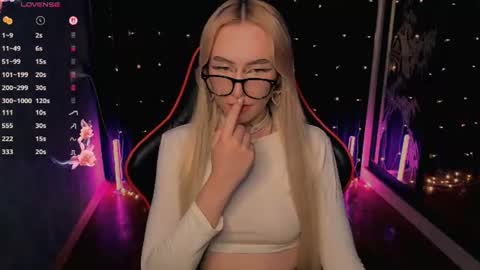 crybambi online show from August 5, 10:57 am