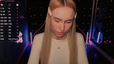 crybambi online show from August 6, 9:41 am