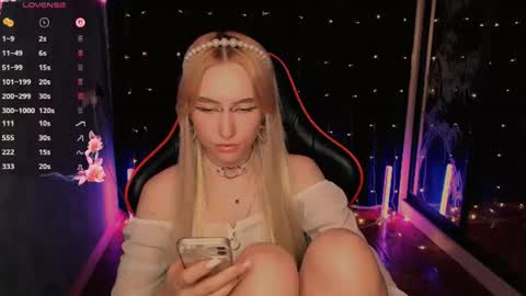 crybambi online show from August 8, 11:21 am