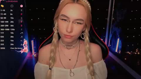 crybambi online show from August 10, 11:11 am