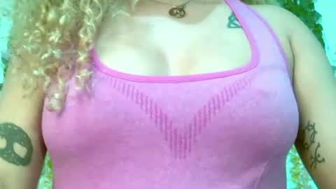 crysrus online show from June 20, 2:33 am