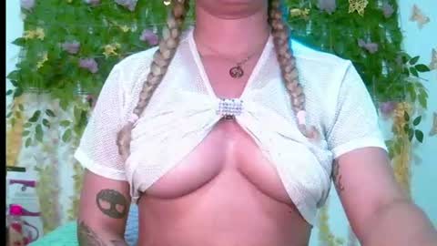 crysrus online show from July 1, 1:07 am