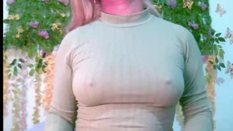 crysrus online show from August 8, 2:11 am