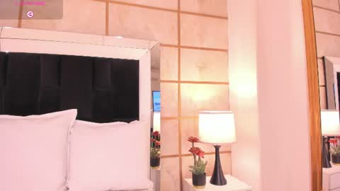 Crystal Rose  online show from August 12, 8:49 am