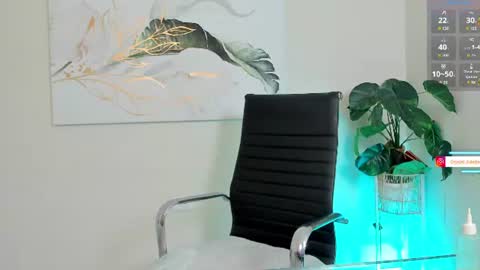 crystal_arlette online show from August 13, 4:32 pm