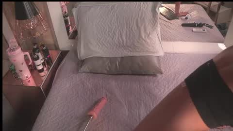 crystal_gilton online show from August 12, 12:02 am