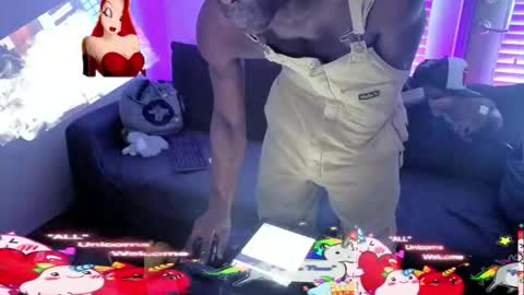 crystalclearstud online show from May 12, 12:38 pm
