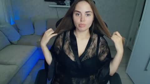 Emily online show from July 10, 7:08 pm