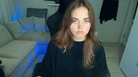 Emily online show from July 20, 7:06 pm