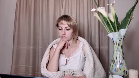 Mary online show from July 20, 8:23 pm
