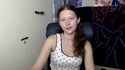 Stella online show from August 4, 6:32 am