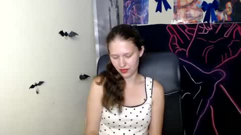 Stella online show from August 11, 10:39 am