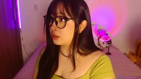 Olivia  online show from August 9, 1:17 am