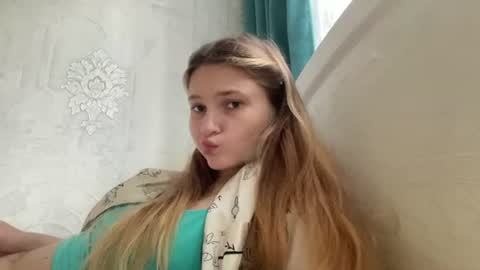 Helen online show from August 5, 11:08 am