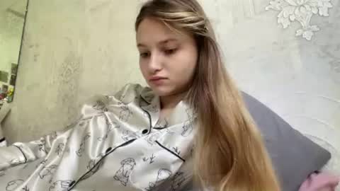 Helen online show from August 6, 10:58 am