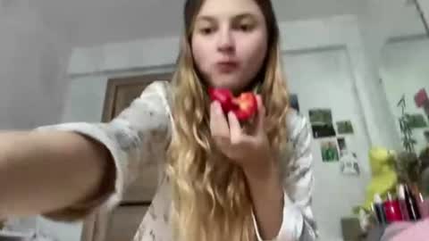 Helen online show from August 13, 12:08 pm