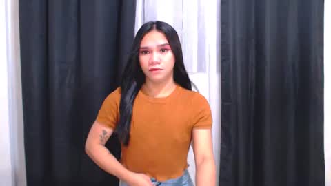 bea takashi  online show from August 7, 12:27 pm