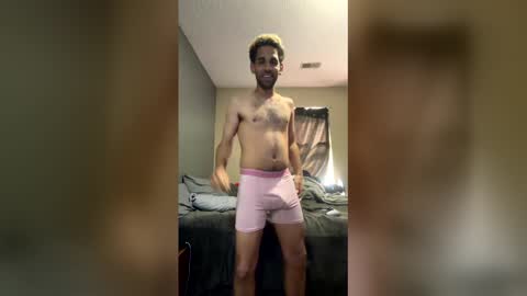 crzygner33 online show from April 29, 4:31 pm