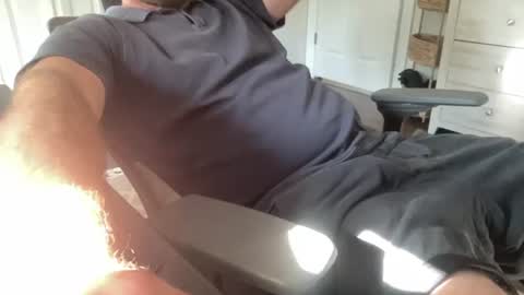 cuckgriff23 online show from August 3, 10:17 pm