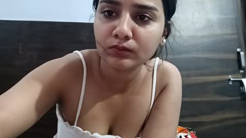 cuddlemuffins online show from June 17, 3:22 pm
