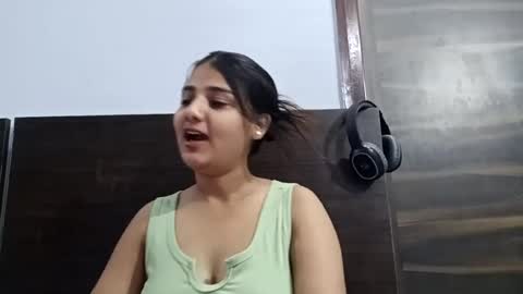 cuddlemuffins online show from June 19, 2:50 pm