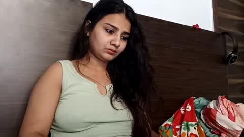 cuddlemuffins online show from June 20, 6:35 am