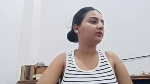 cuddlemuffins online show from August 13, 4:48 am
