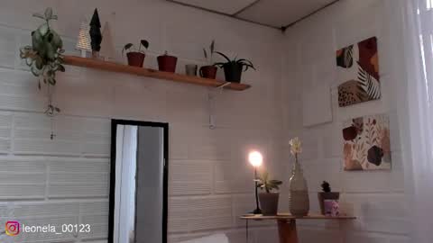Leonela online show from July 10, 4:35 pm