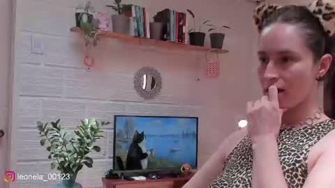Leonela online show from August 4, 4:48 pm