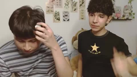 cuddly_and_jinx online show from March 1, 5:32 pm