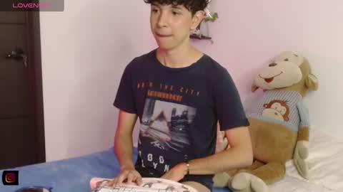 Cuddly online show from July 24, 4:32 pm