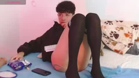 Cuddly online show from August 14, 4:49 am