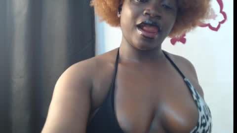 Coco sweet online show from August 12, 3:42 am