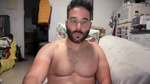 Cuman online show from May 12, 1:08 am