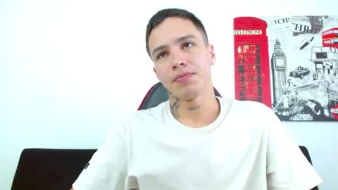 cumandres online show from July 25, 4:55 pm