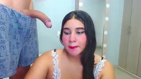 cumb0y_squirtgirl online show from July 24, 12:46 am
