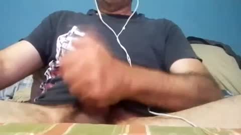 cumbian_chero online show from August 10, 11:44 am