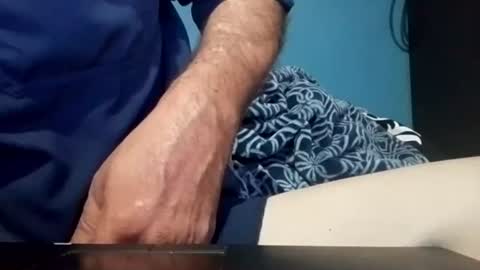 cumbian_chero online show from August 15, 7:23 am