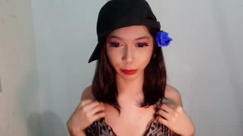 Ayahs Cum online show from August 9, 2:18 pm