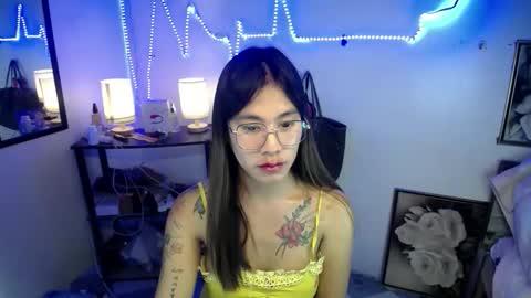 cummers334 online show from June 6, 9:37 am