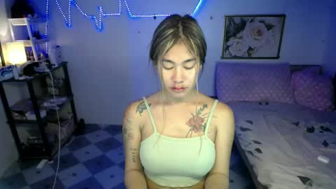 cummers334 online show from July 8, 7:07 pm