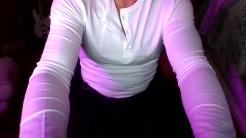 cumminginu813 online show from June 9, 5:36 am