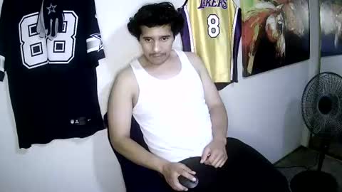 cumminyo420 online show from August 5, 4:16 pm