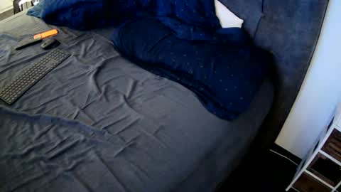 cumonbby online show from June 12, 5:53 pm