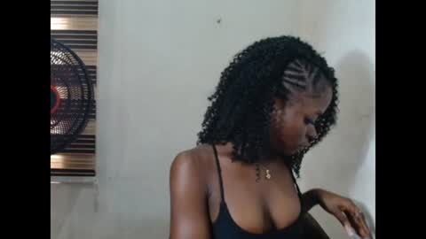 cuntxjuice online show from August 11, 8:38 am