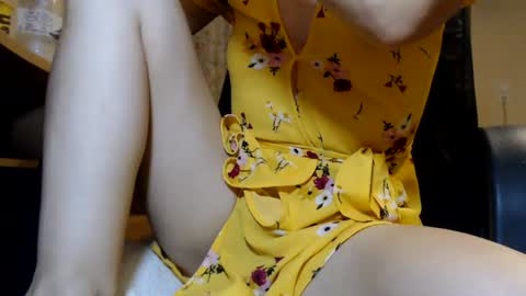 Lee online show from August 11, 4:31 pm