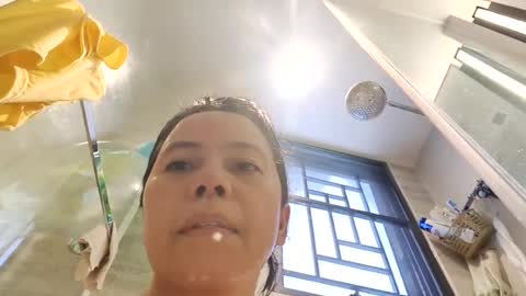 Lizly online show from August 12, 7:11 am